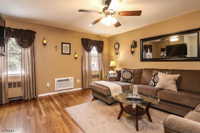 26 Wedgewood Drive, Unit 38 - Photo 1