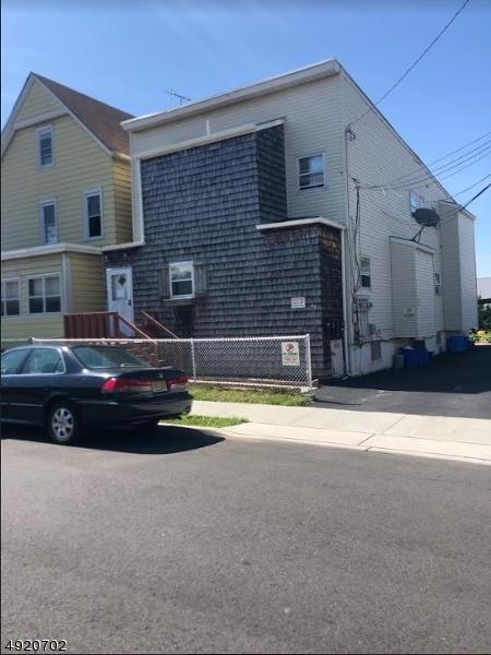 69 Randolph St - Photo 1