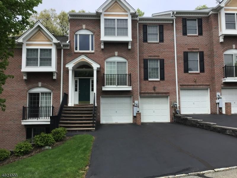 39 Spring Hill Cir - Photo 1