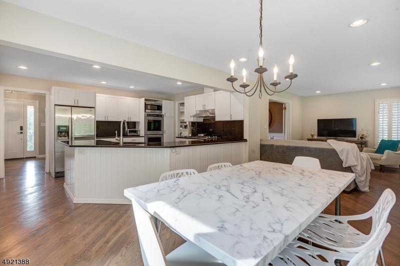 18 Runnymede Rd - Photo 1