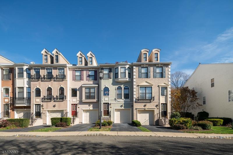 332 Wilshire Dr - Photo 1