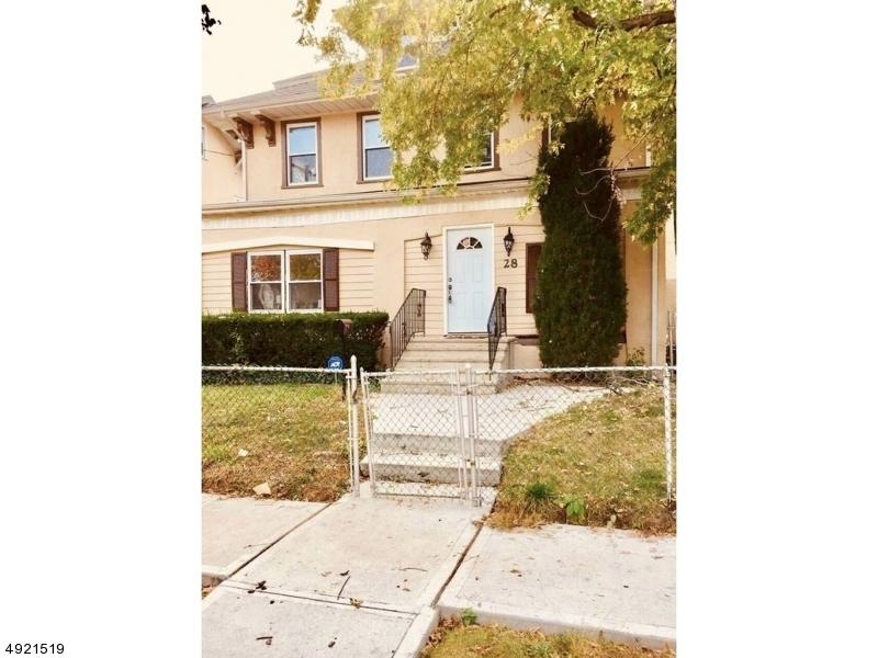 28 Weequahic Ave - Photo 1