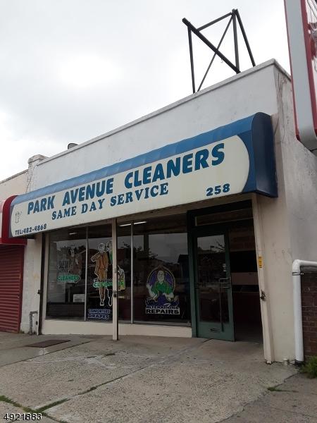258 Park Ave - Photo 1