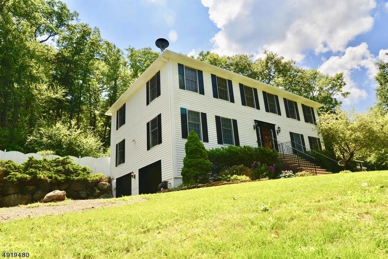 820 Glen Rd - Photo 1