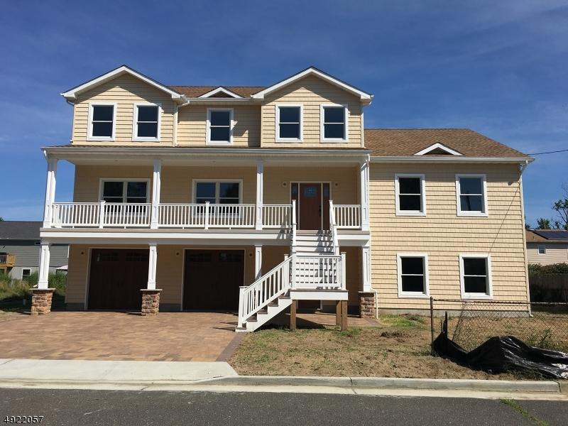 3 Woodstock Ave - Photo 1