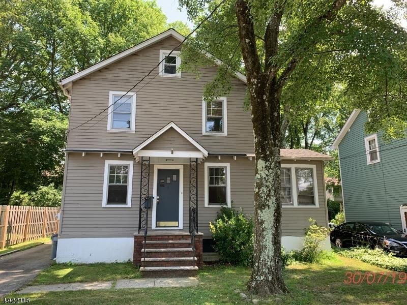 4 Albert Ave - Photo 1