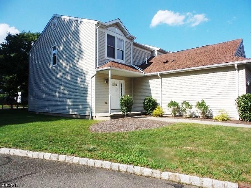 5 S Foxwood Sq - Photo 1
