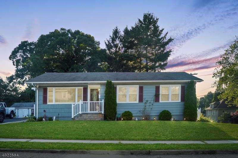 28 Hillside Ave - Photo 1