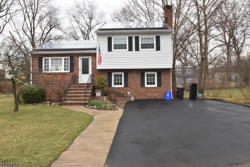 21 Riverside Dr - Photo 1