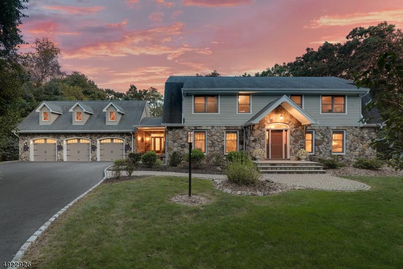 20 Sherwood Ln - Photo 1