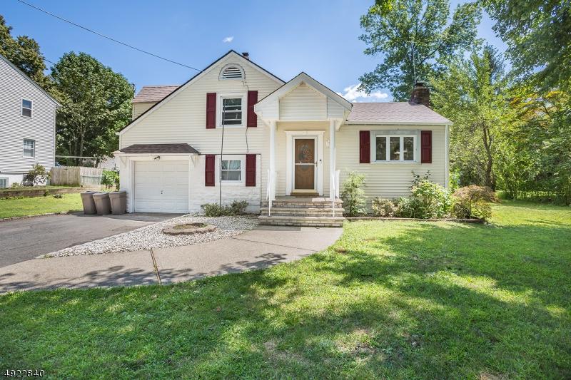 38 4TH AVE - Photo 1