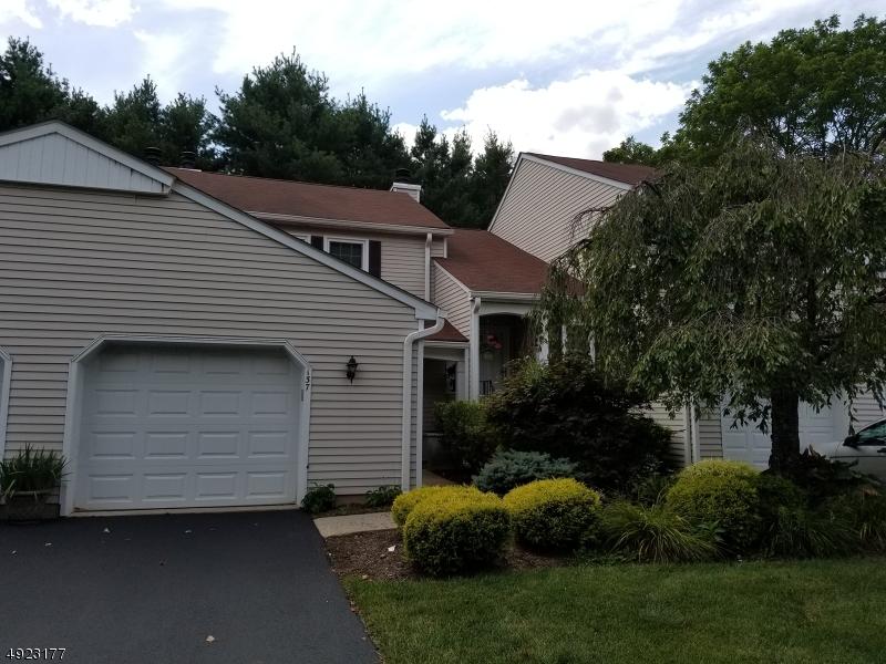137 Carriage Ln - Photo 1
