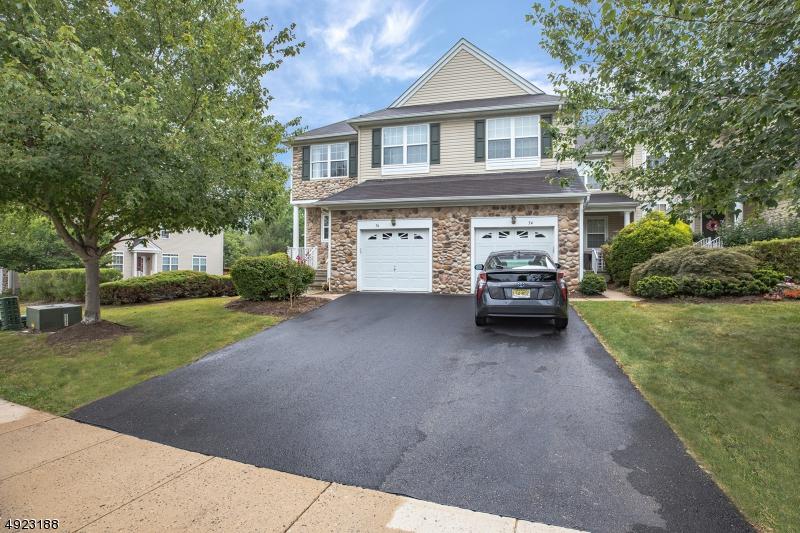 56 Scarlet Oak Dr - Photo 1
