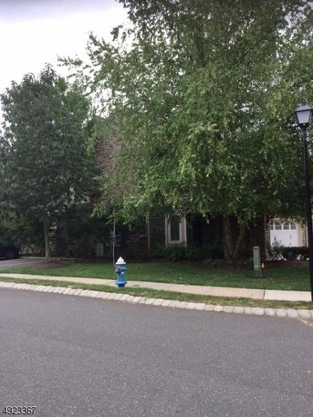 80 Eggers Ct - Photo 1