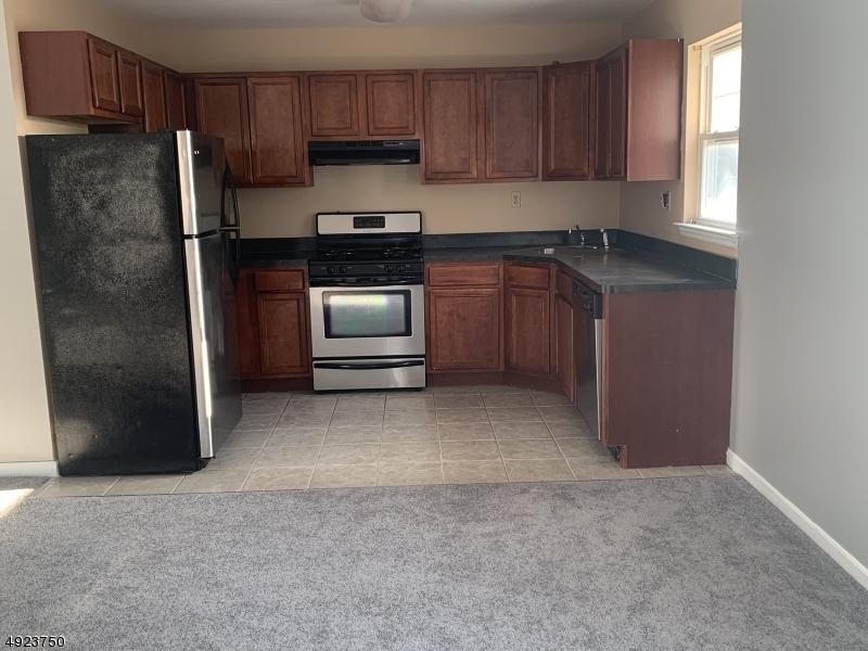 605 S 19Th - Photo 1