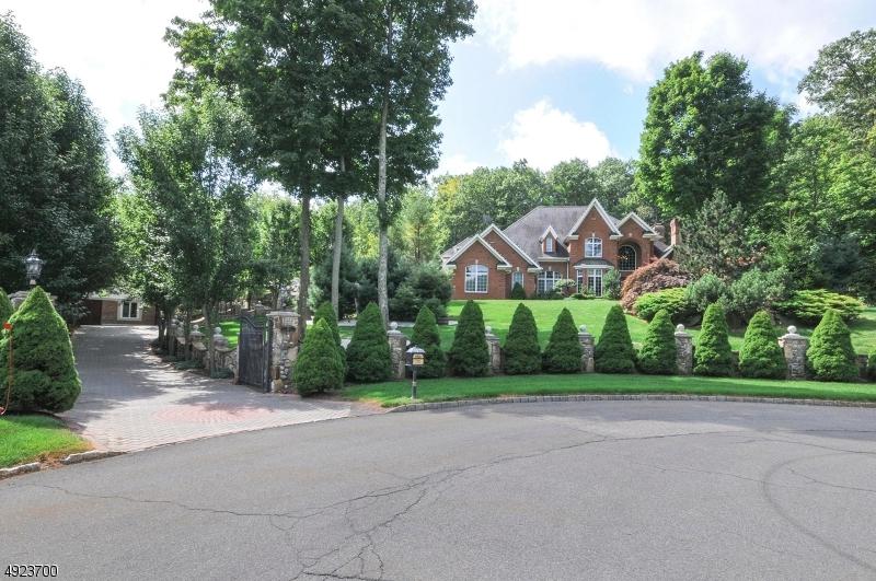 12 King Alex Ct - Photo 1