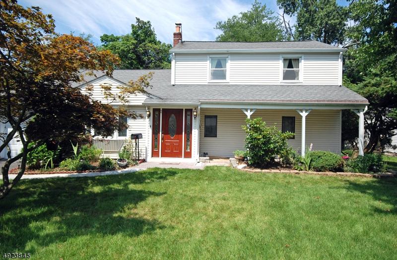 33 Fellswood Dr - Photo 1