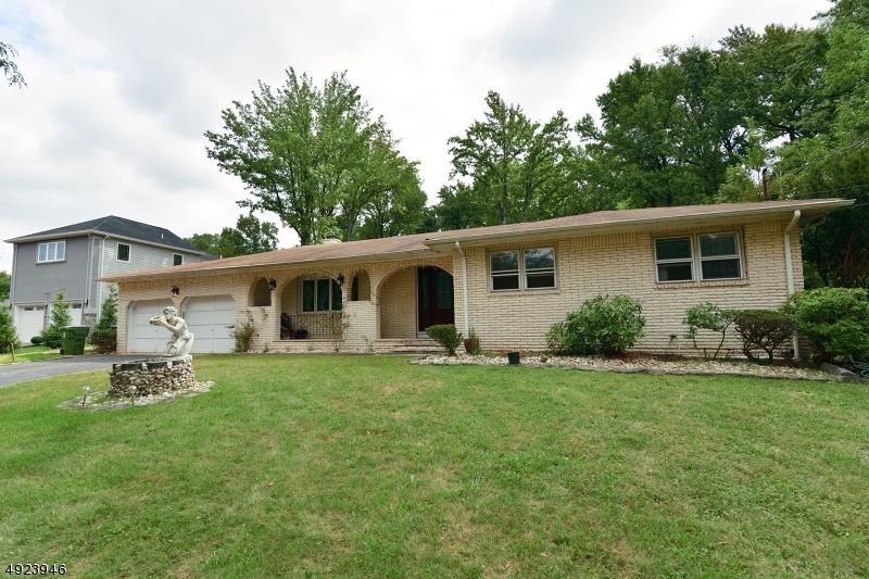 16 Keen Ln - Photo 1
