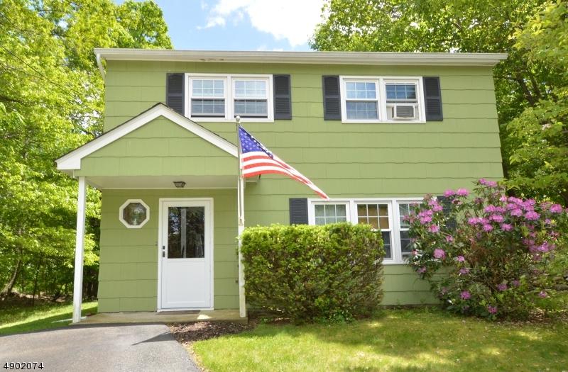 343 Dupont Ave - Photo 1
