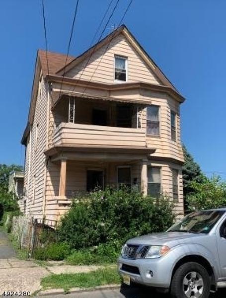 432 E 19Th St - Photo 1