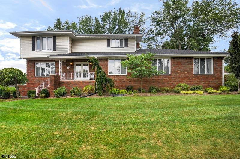 24 Pamela Dr - Photo 1