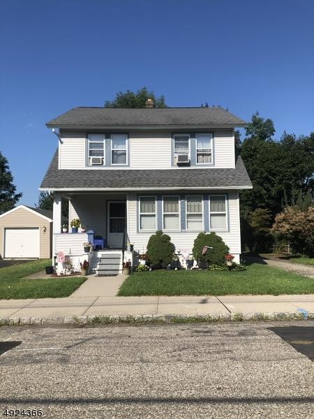51 Davis Ave - Photo 1
