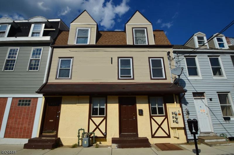 469 S Main St - Photo 1