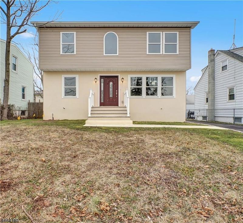 989 Hamilton St - Photo 1