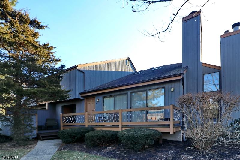 35 Chestnut Ct - Photo 1