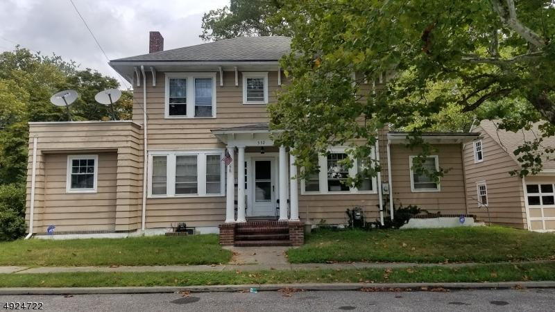 332 Delaware Ave - Photo 1