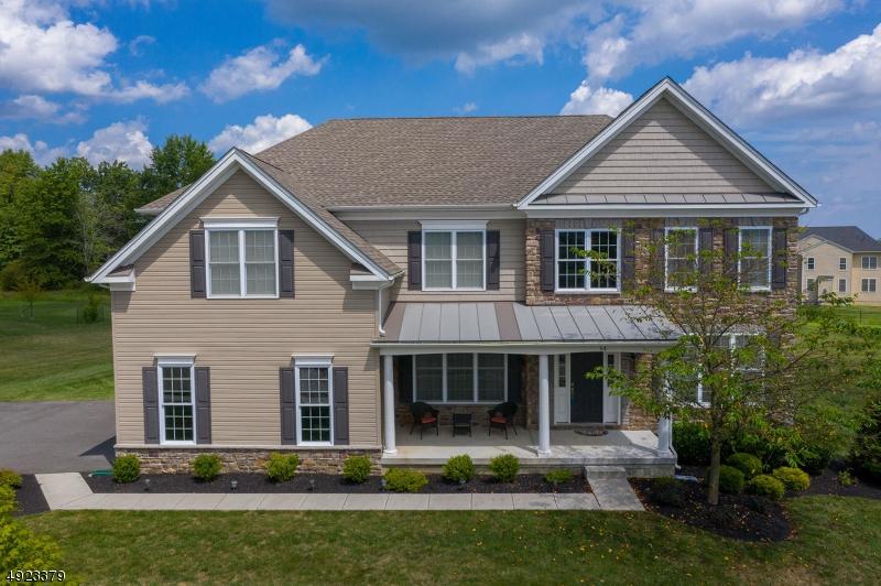 54 Tiffany Drive - Photo 1