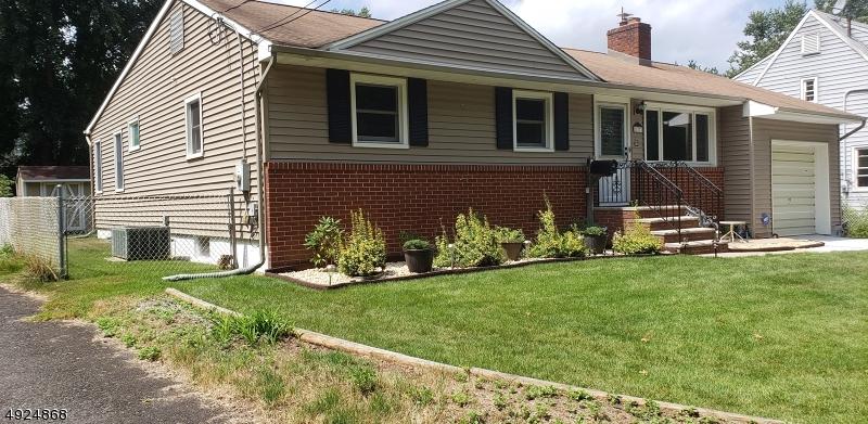 177 Berkley Ct - Photo 1