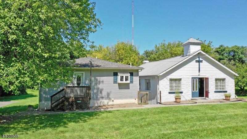 42 Yates Ave - Photo 1