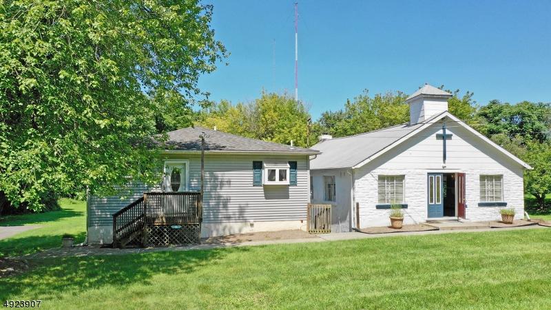 42 Yates Ave - Photo 1