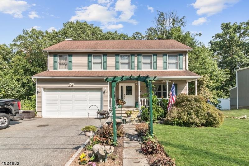 29 Laurel Pl - Photo 1