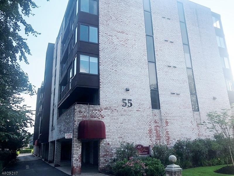 55 Clinton Pl - Photo 1