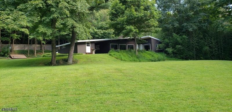 5 Roxiticus Rd - Photo 1