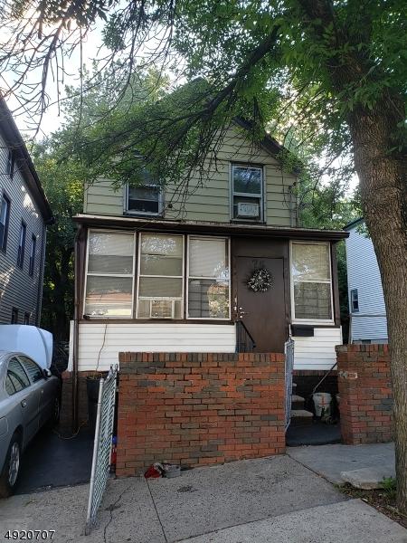75 Winans Ave - Photo 1