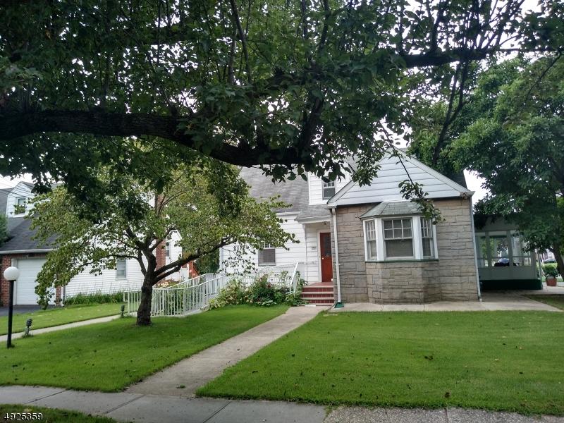 2115 N Wood Ave - Photo 1
