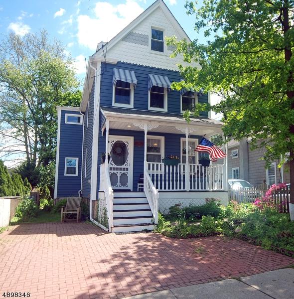 61 S Passaic Ave - Photo 1
