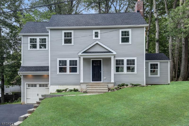 24 W Lawn Rd - Photo 1