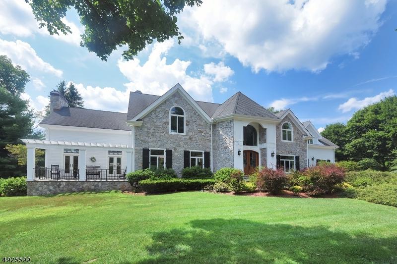 787 Ontario Ct - Photo 1