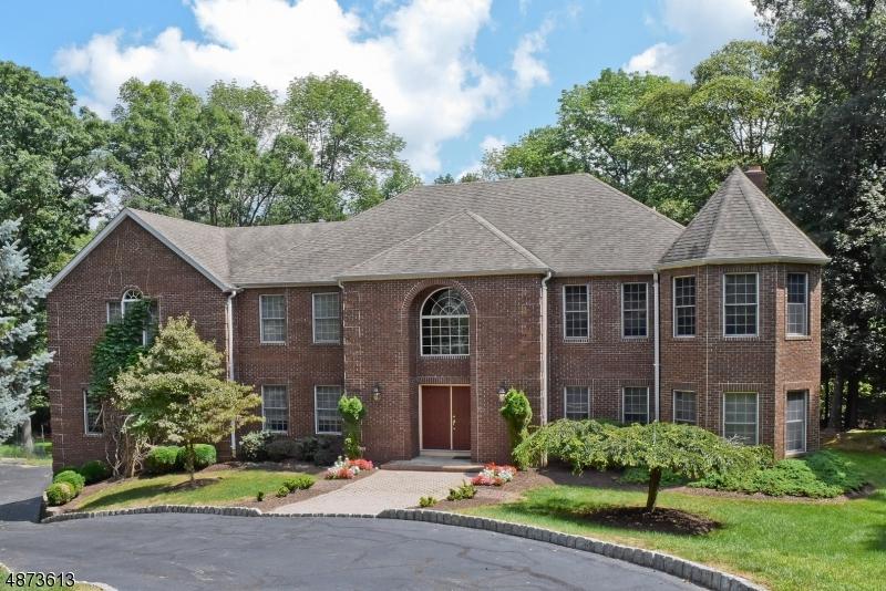 16 Maria Dr - Photo 1