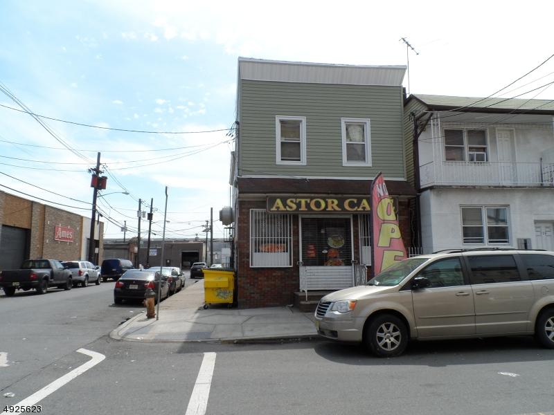 228 Astor St - Photo 1