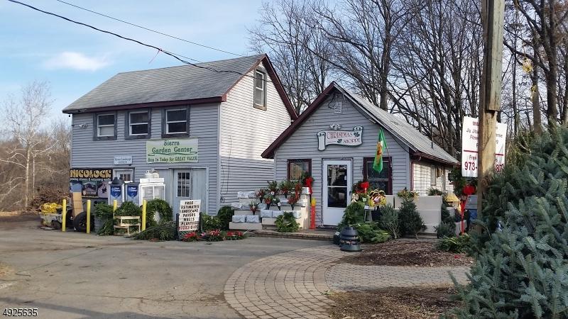 852 Ringwood Ave - Photo 1