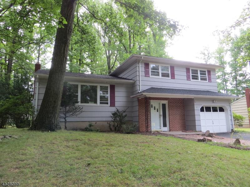 6 Belvidere Ave - Photo 1