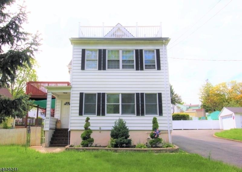 312 Broad St - Photo 1