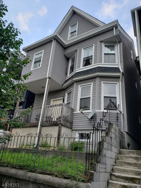 135 N 4Th St - Photo 1