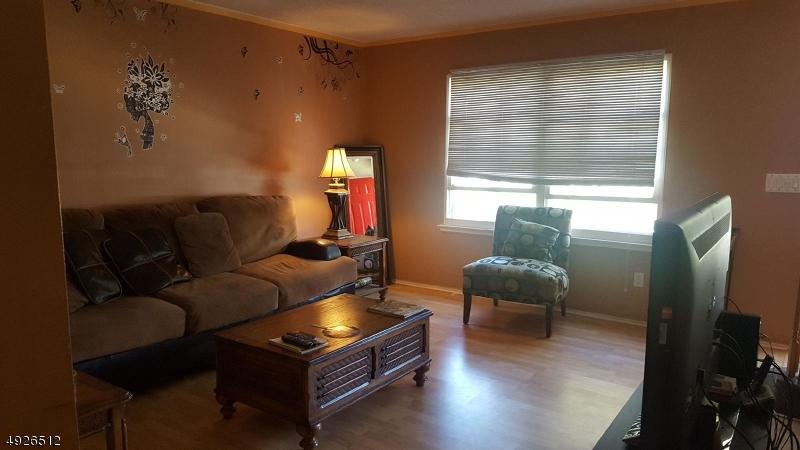 17 Washington Ave - Photo 1