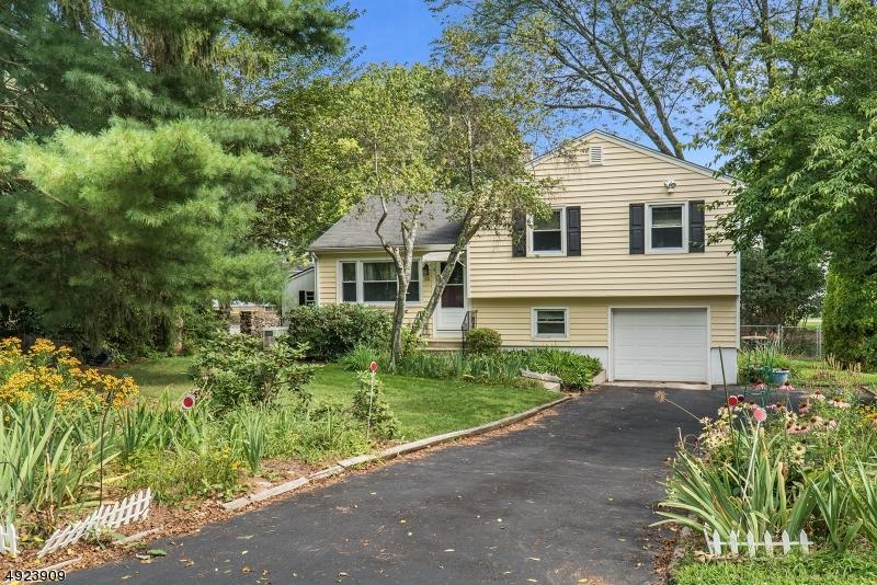20 Broad St - Photo 1